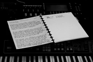 Come Scrivere un Testo di una Canzone: Consigli per Scrivere un Testo Facilmente come scrivere un testo di una canzone